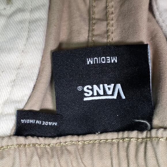 Vans Men’s Medium Beige Range Relaxed Elastic Waist Shorts 721404 - Picture 3 of 7